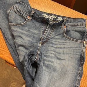 Wrangler slim fit boot cut 30x32